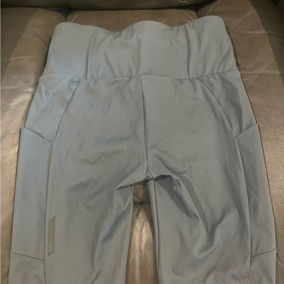 RYU athletics women’s biker shorts size small Canadian owned company - Picture 3 of 6